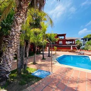  Holiday home En
